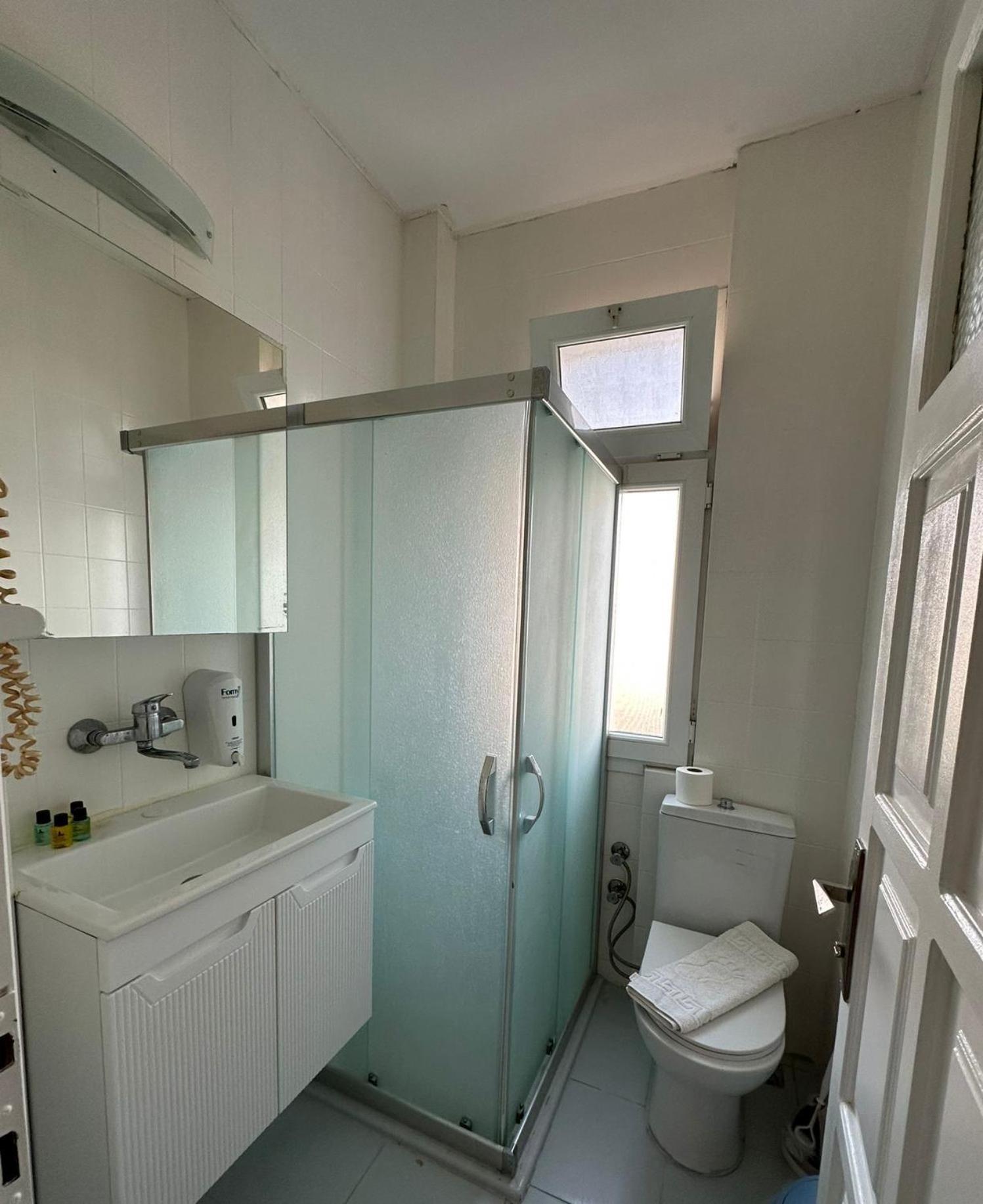 Cicek Apart Hotel Кешме Экстерьер фото