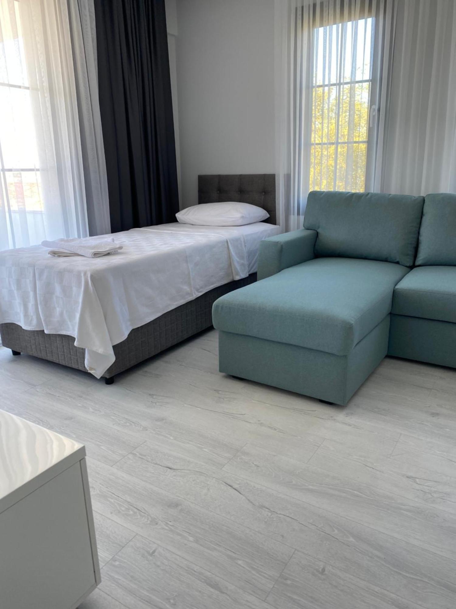 Cicek Apart Hotel Кешме Экстерьер фото